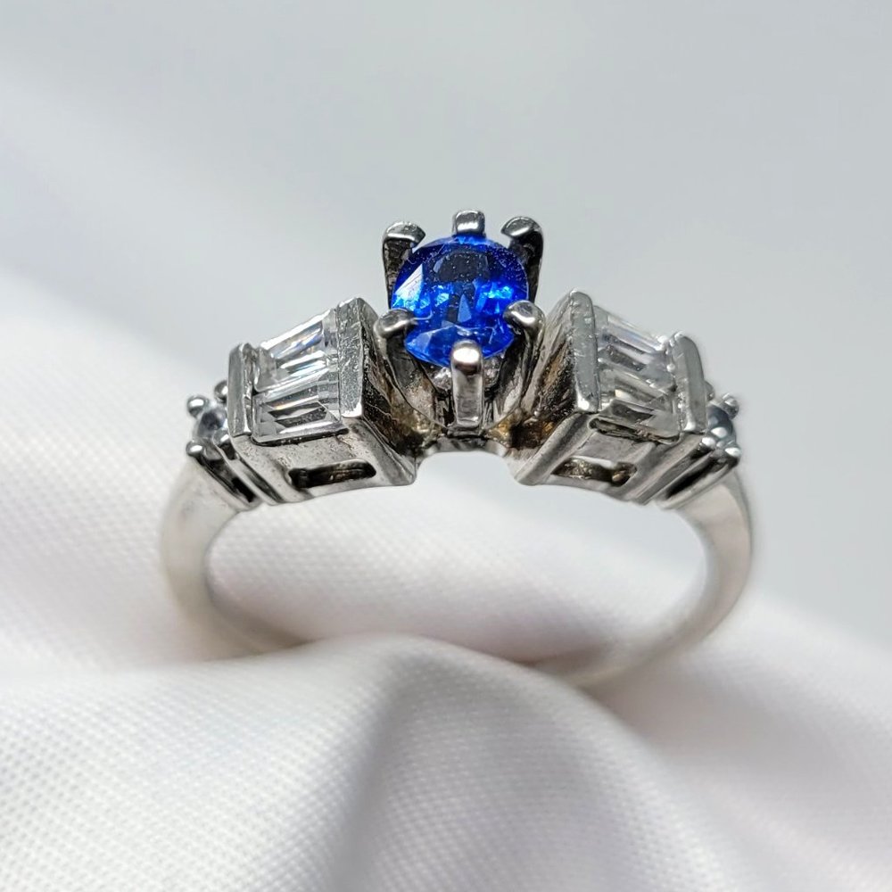 NWOT  Sterling Silver Tanzanite Ring